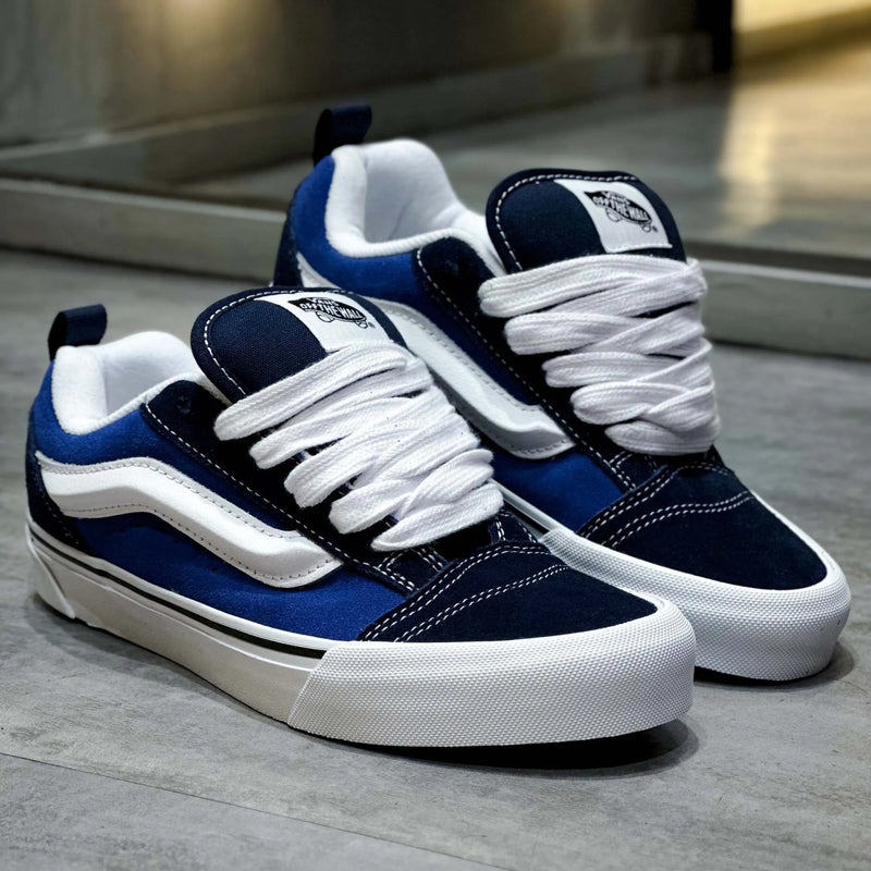 Vans KNU